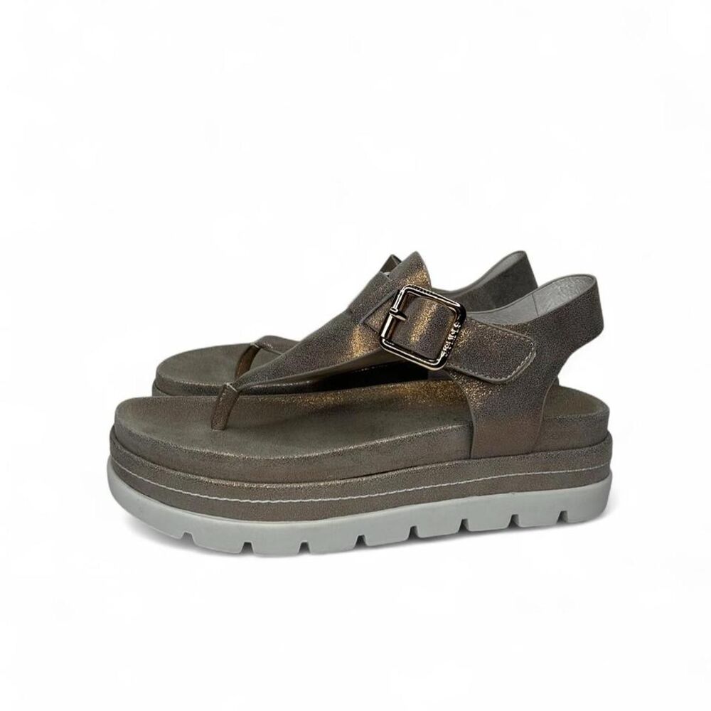J/Slides silver metallic sandals 7 leather  New without tags